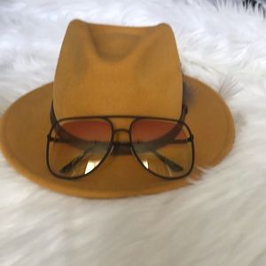 Women’s sunglasses